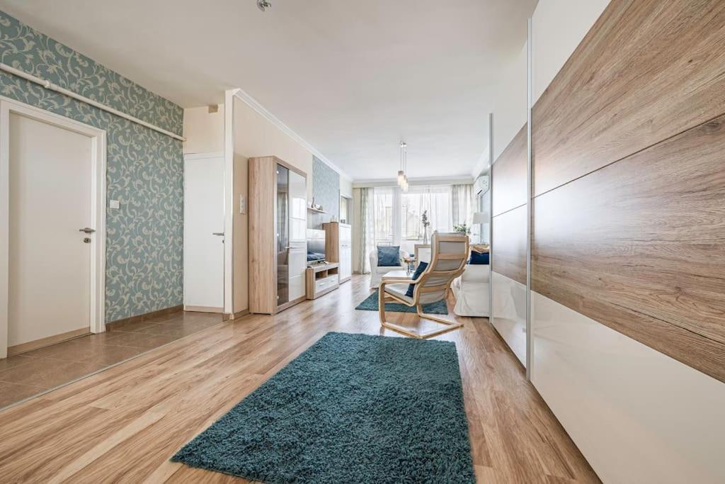 Liszt Ferenc Square Panorama Apt Budapest Eksteriør bilde